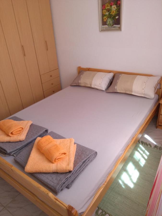 Apartmani Korade Vir Bagian luar foto