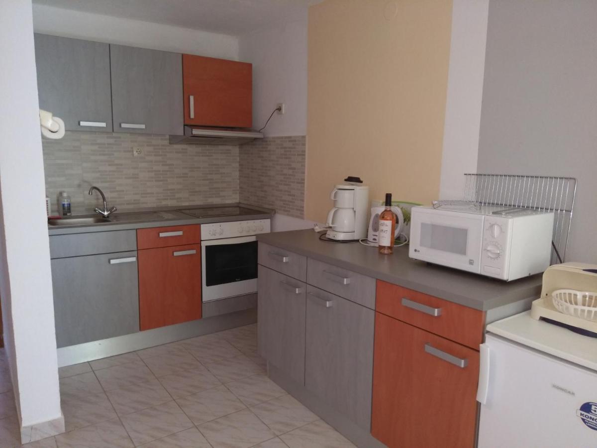 Apartmani Korade Vir Bagian luar foto