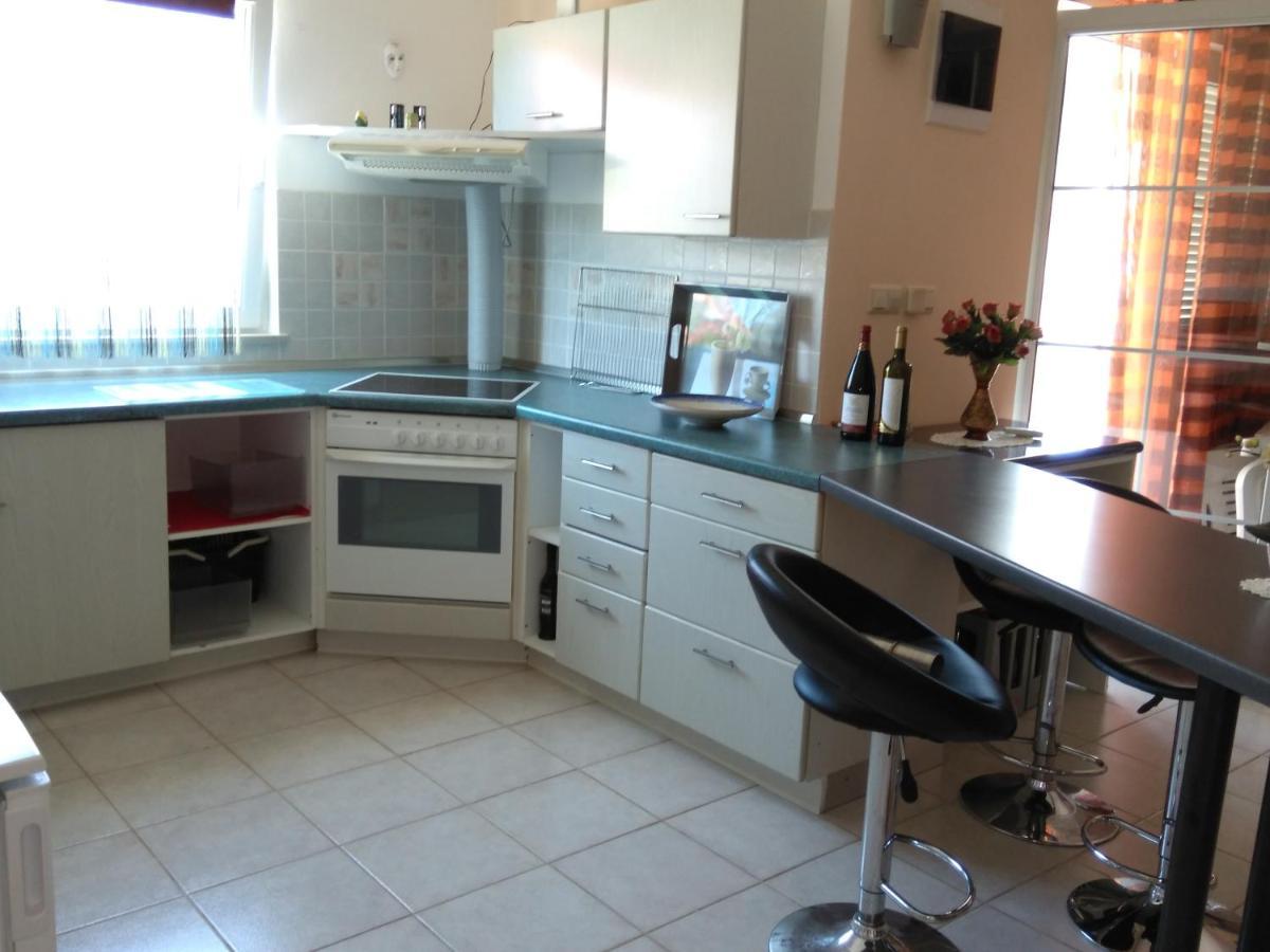 Apartmani Korade Vir Bagian luar foto