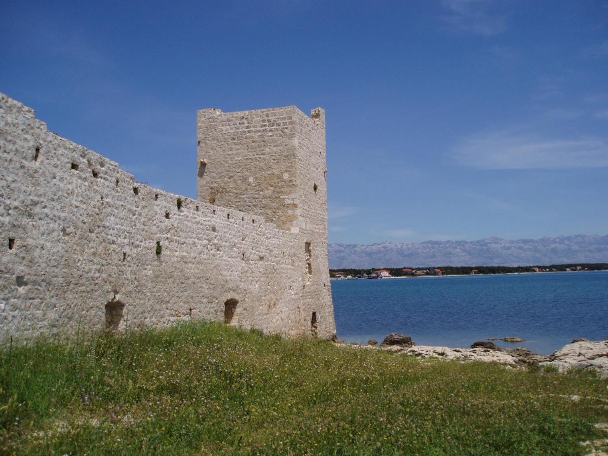 Apartmani Korade Vir Bagian luar foto