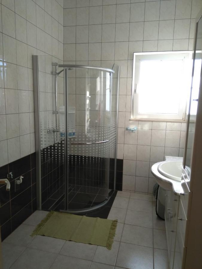 Apartmani Korade Vir Bagian luar foto