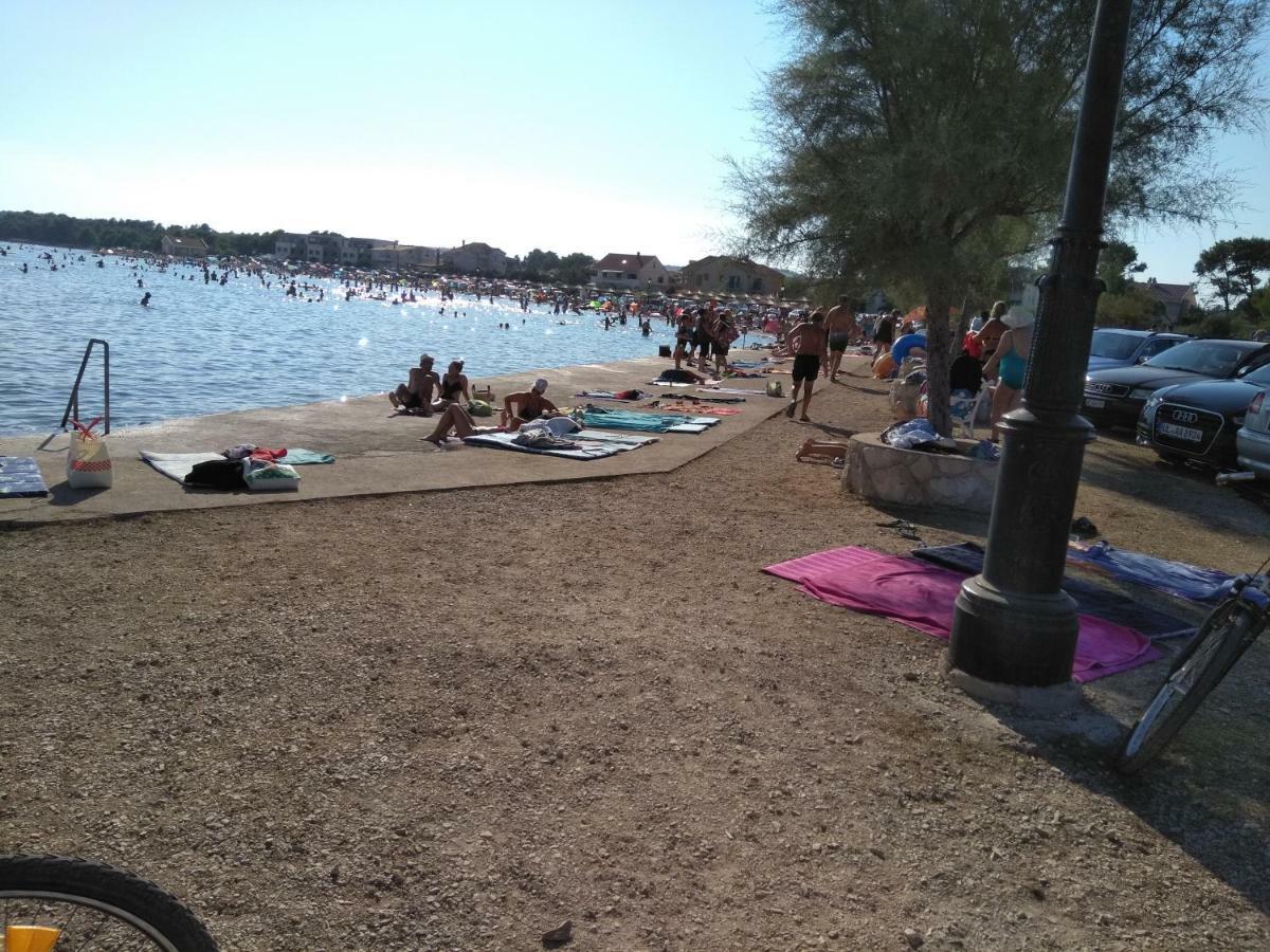 Apartmani Korade Vir Bagian luar foto