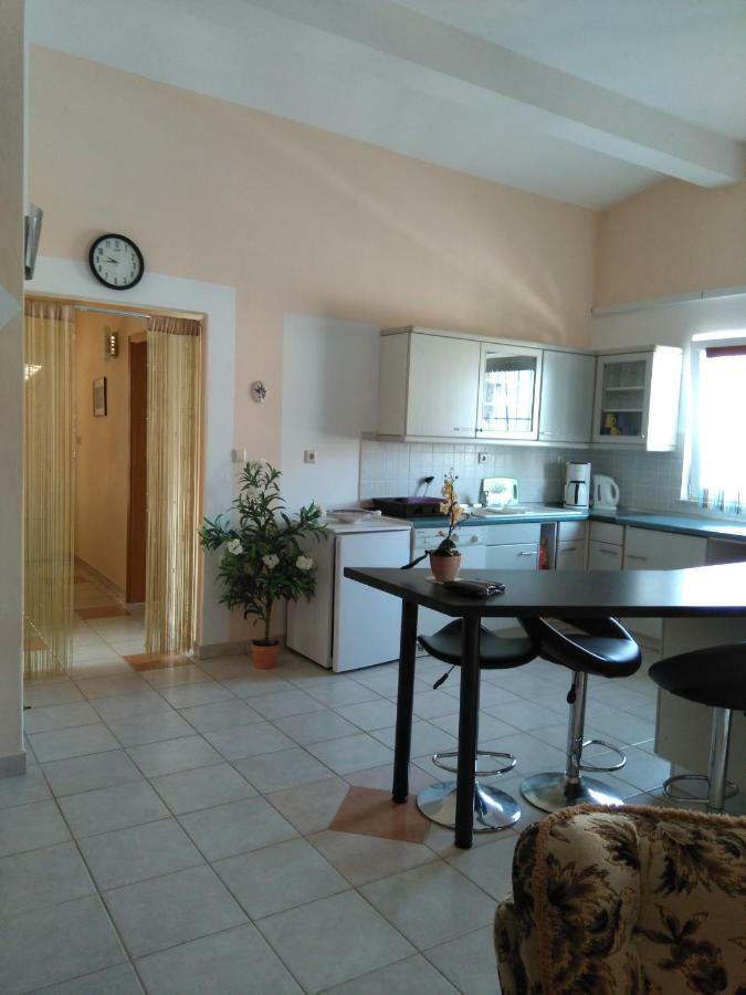 Apartmani Korade Vir Bagian luar foto
