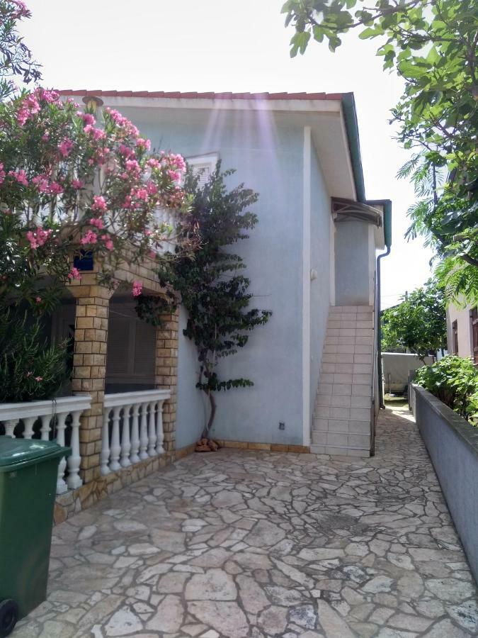 Apartmani Korade Vir Bagian luar foto
